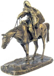 Скульптура бронзовая "Оглядывающийся черкес"