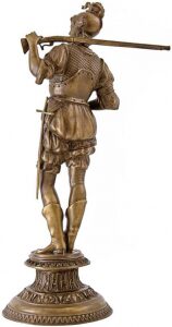 Скульптура бронзовая "Швейцарец в кирасе", правый