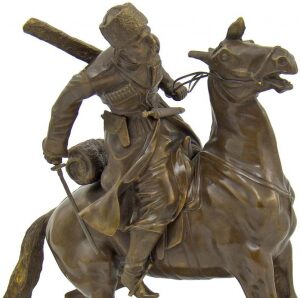 Скульптура бронзовая "Всадник, смотрящий в даль"
