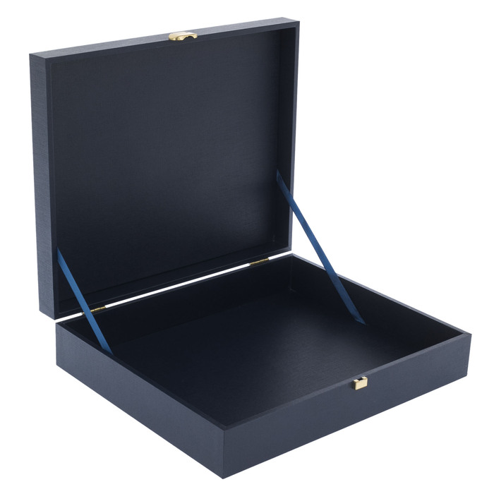 Коробка подарочная с фурнитурой 34х28х8см синяя