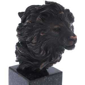 Авторская скульптура из бронзы "Голова льва"