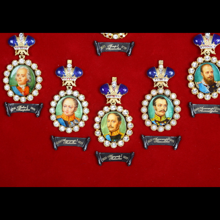 Набор "Российские императоры" в багете