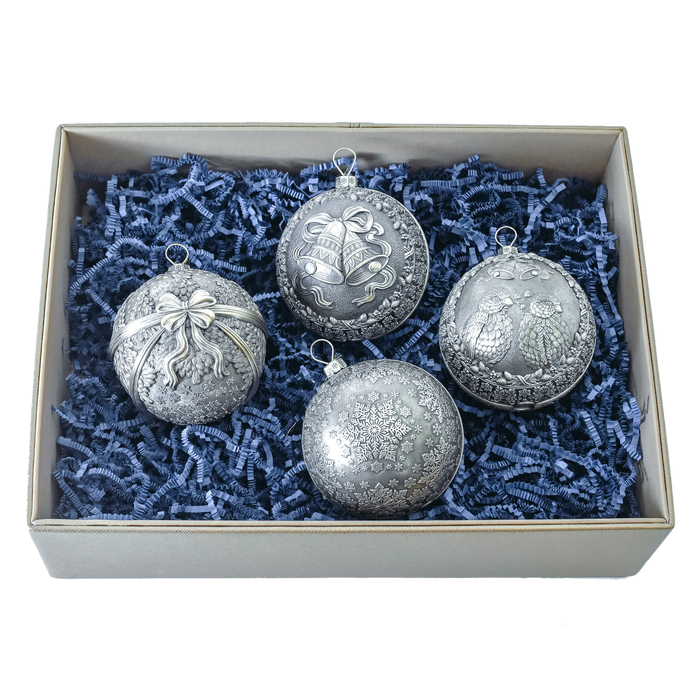 Набор из 4 серебряных ёлочных шаров "Колокольчики, Снегири, Снежинки и Зимняя сказка"