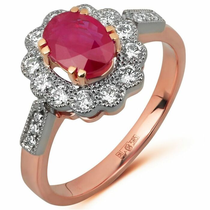 Кольцо из красного золота с бриллиантами и рубином