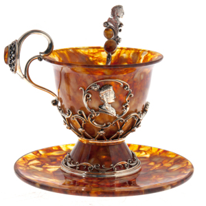 Чайный набор из янтаря "Екатерина"