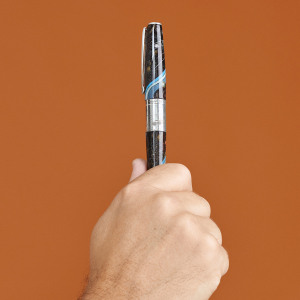 Ручка чернильная "Космос"