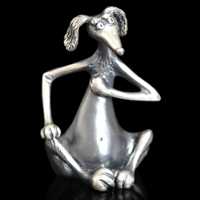 Серебряная фигурка "Собачка сидит"