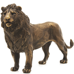 Скульптура из бронзы "Лев"