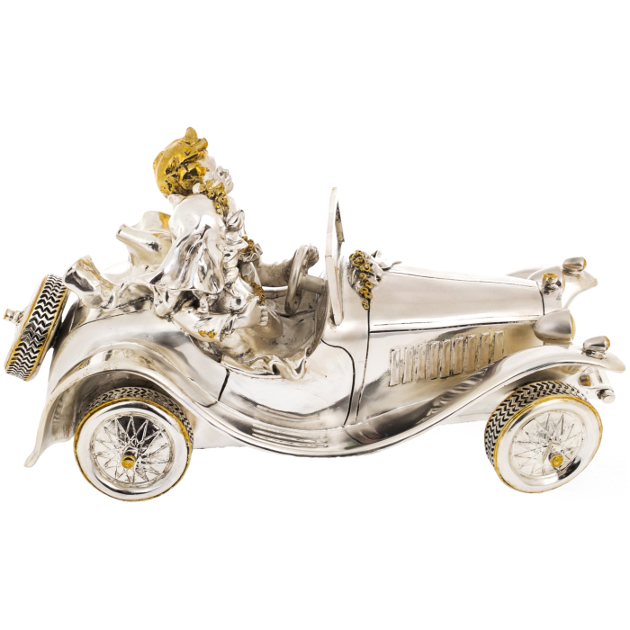 Скульптура "Свадебный кабриолет" с серебрением и золочением