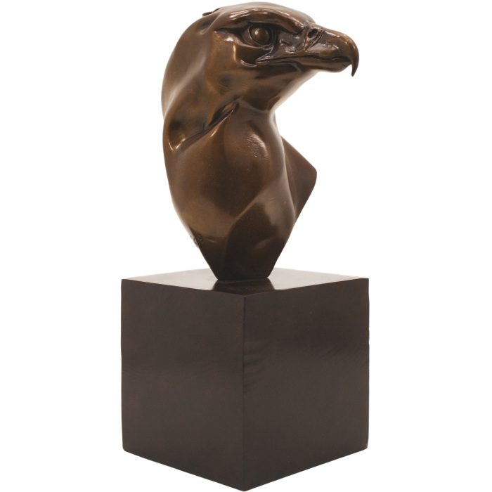 Скульптура из бронзы "Бюст Орла"