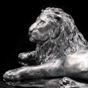 Скульптура "Лев"