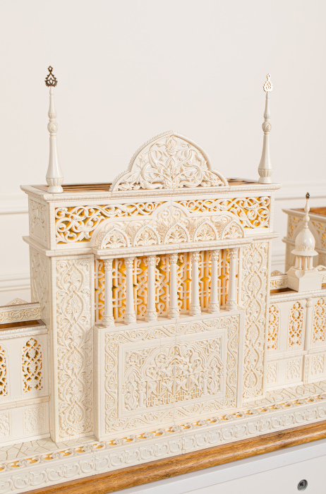 Настольный набор из бивня мамонта "Восточный дворец"