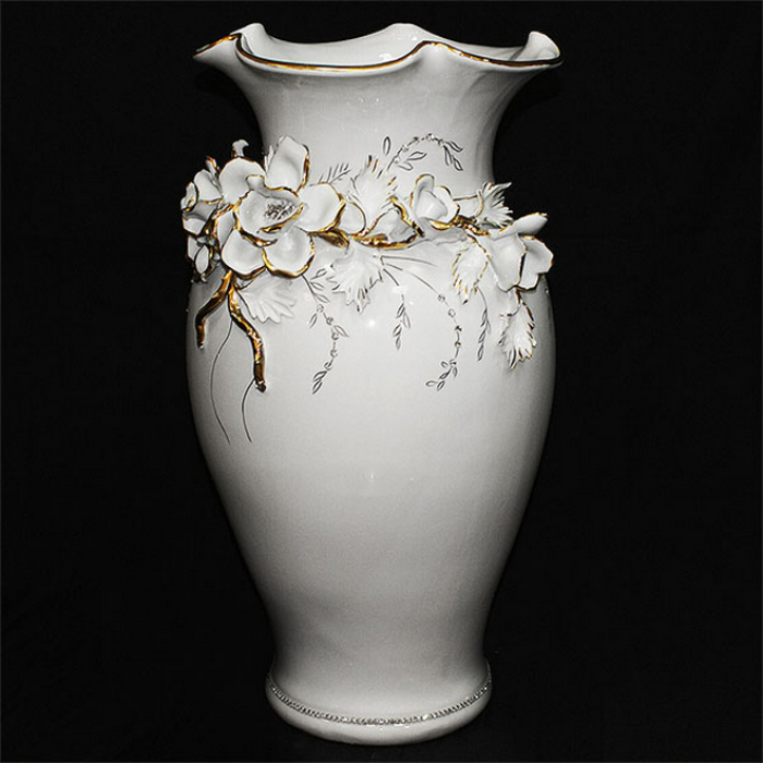Керамическая ваза "Розы" с позолотой и стразами Swarovski