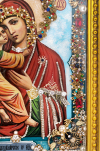 Икона масляная "Богоматерь Владимирская" с сусальным золочением