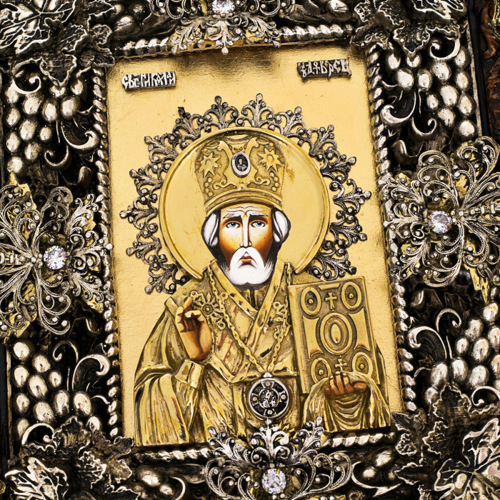Икона с художественным литьём из бронзы "Николай Чудотворец"