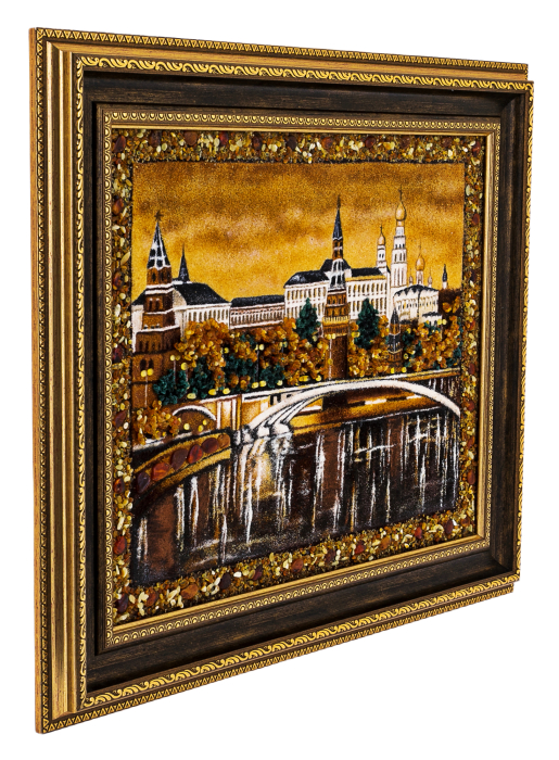 Картина из янтаря "Кремль. Вечер"