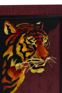 Декоративное панно из янтаря "Тигр"