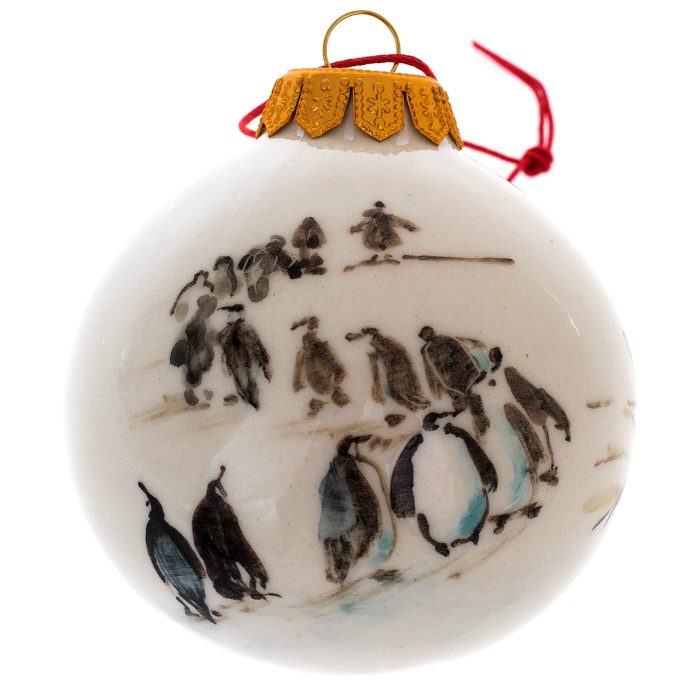 Елочный шар из фарфора "Заполярье: пингвины"