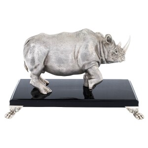 Скульптура "Носорог" с обсидианом
