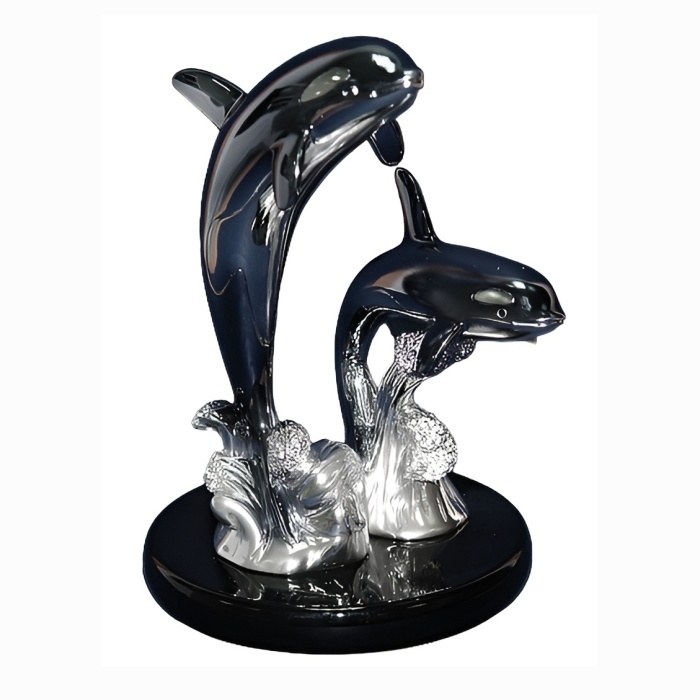 Скульптура "Дельфины" на деревянной подставке