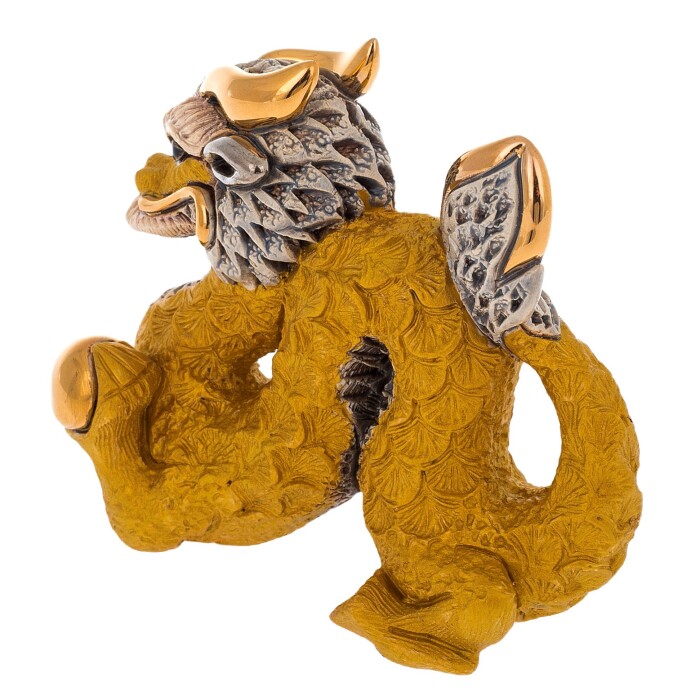 Скульптура "Золотой Дракон"