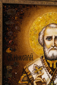 Икона из янтаря "Николай Чудотворец"