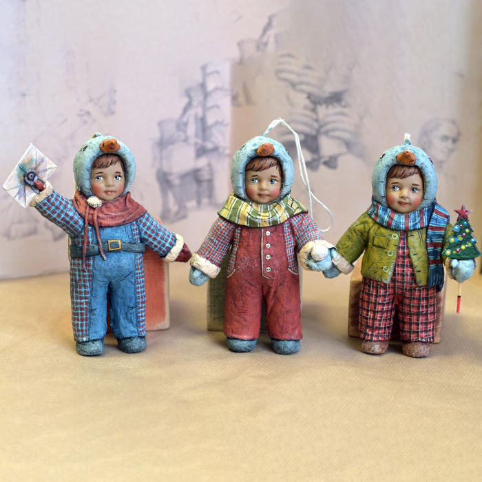 Набор коллекционных елочных игрушек из ваты ручной работы "Снеговички" 3шт