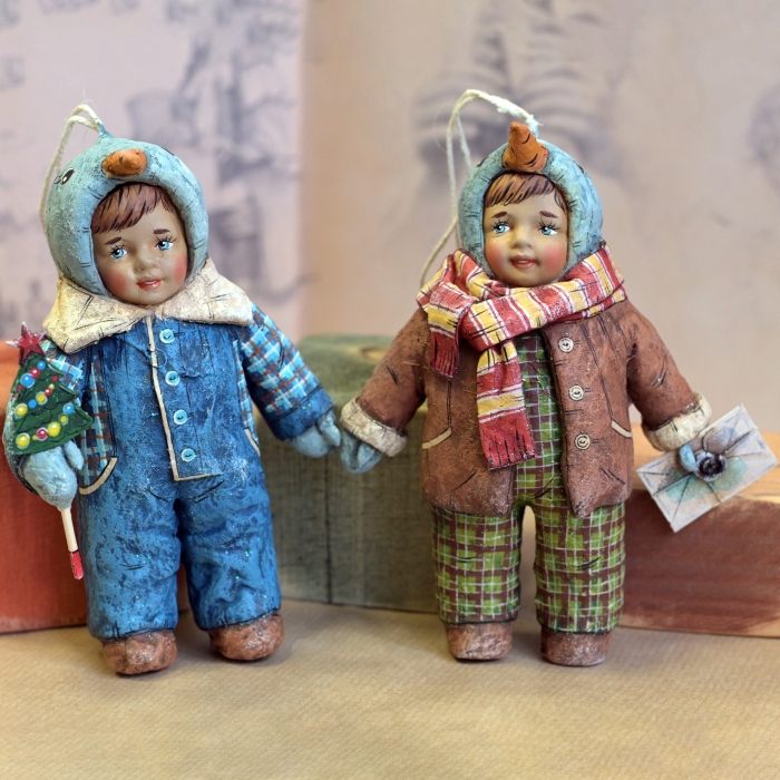 Набор коллекционных елочных игрушек из ваты ручной работы "Снеговички" 2шт