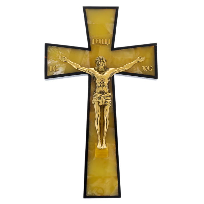 Крест из янтаря и красного дерева "Распятие", бабочка-1