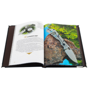 Подарочная книга в кожаном переплете "Ножи мира"
