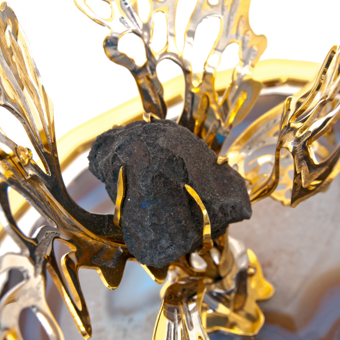 Сувенир "Привет из космоса" с Челябинским метеоритом, Златоуст