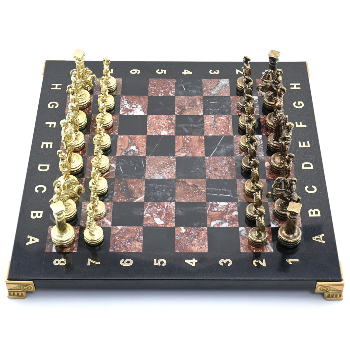 Шахматы из креноида и долерита "Греко-Римский период"
