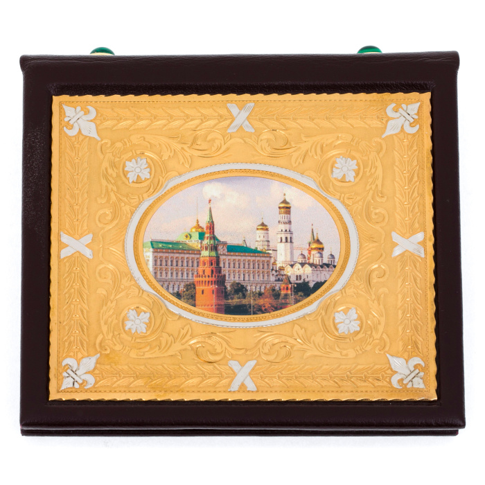 Визитница кожаная с позолоченной вставкой "Московский Кремль" Златоуст