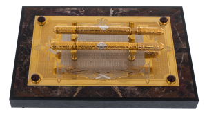 Письменный набор из яшмы с позолотой, Златоуст