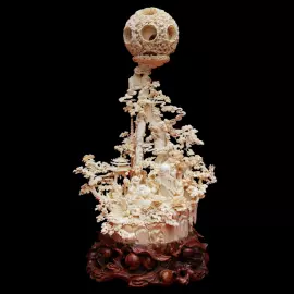 Композиция из бивня мамонта "Долговечность"