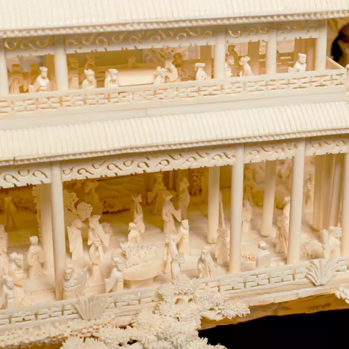 Композиция из бивня мамонта "Прекрасный Китай"