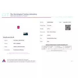 Розовый необработанный сапфир из Мадагаскара 3.47 карата