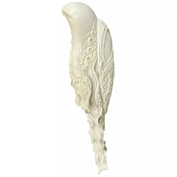 Высокохудожественная скульптура из бивня мамонта "Белый кречет"