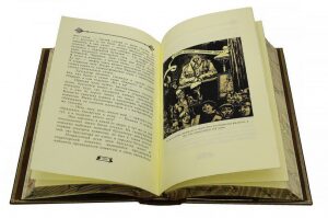 Подарочная книга "Мастер и Маргарита", М.А.Булгаков (в футляре, репринт 33 экземпляра)