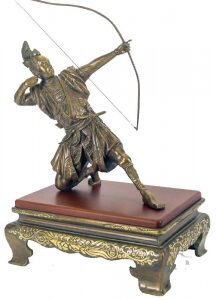 Скульптура бронзовая "Самурай с луком"