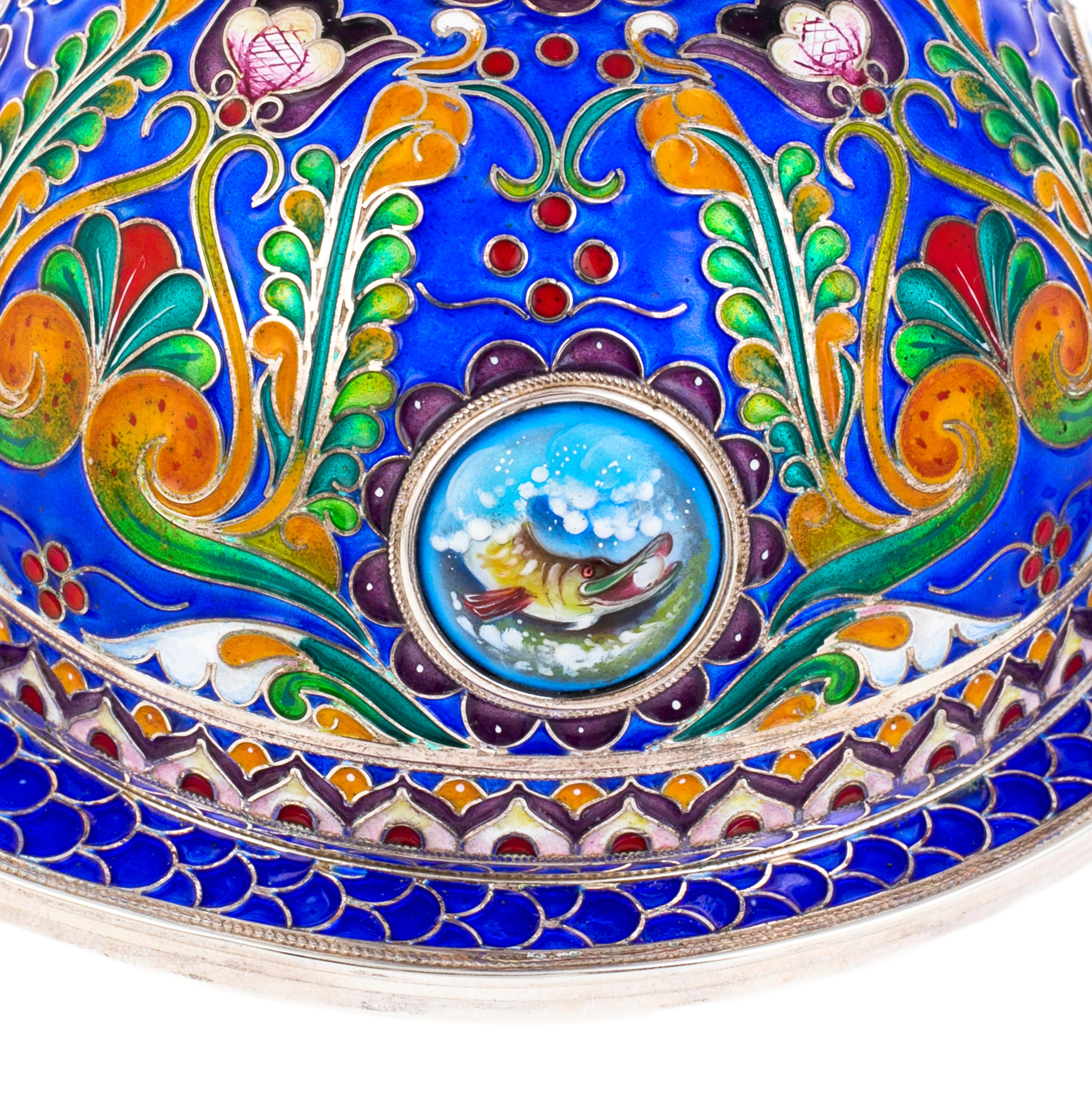 Икорница из серебра "Золотая рыбка" с эмалью, финифть